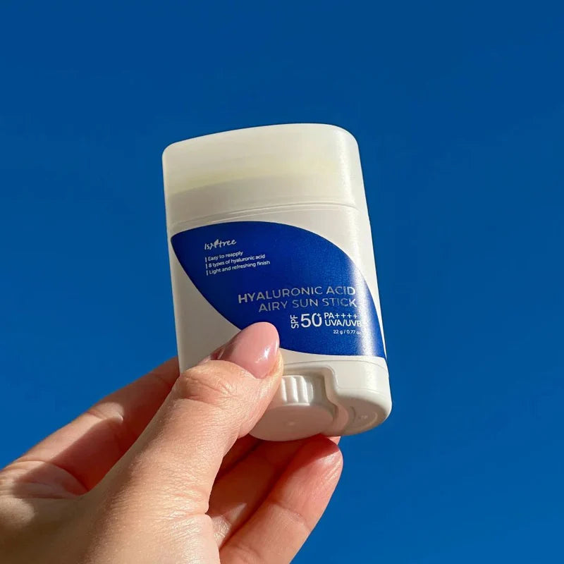 Isntree - Hyaluronic Acid Airy Sun Stick 22g